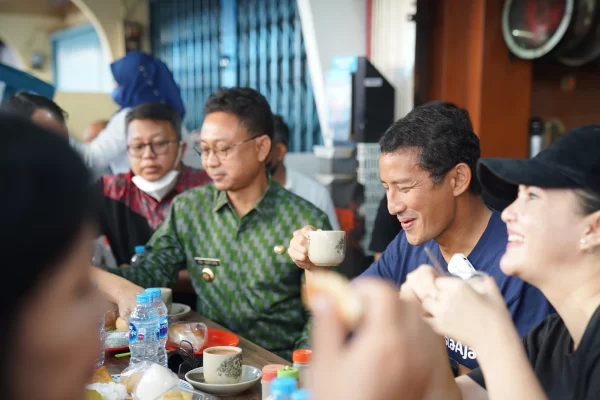 Usaha Warung Kopi