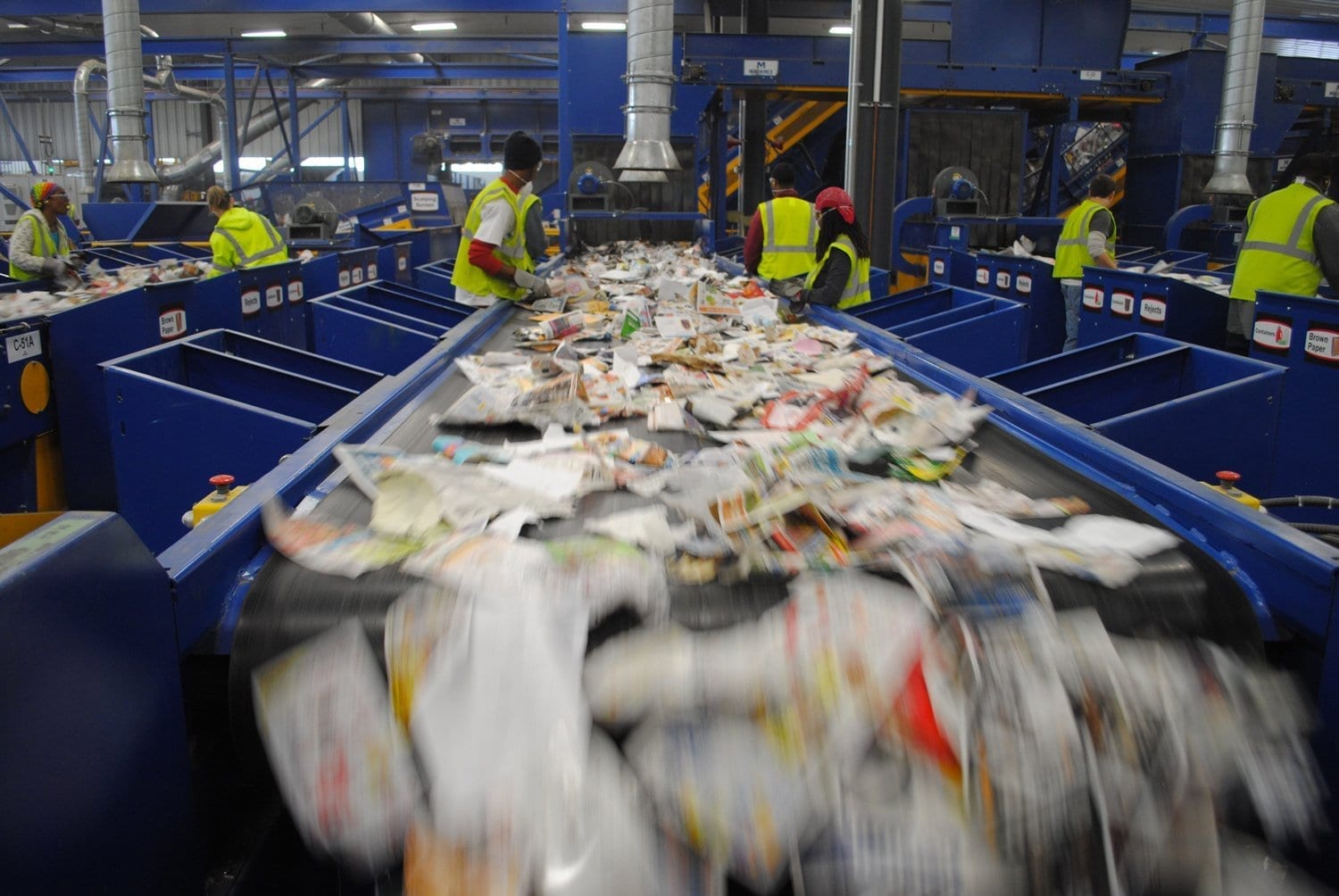 Peluang Usaha Pabrik Daur Ulang Plastik