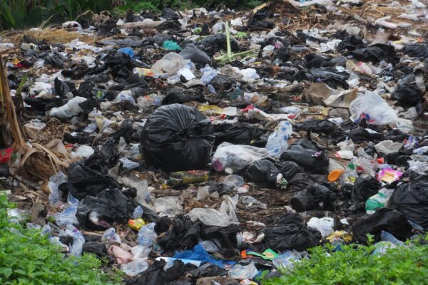 penyebab plastik sulit didaur ulang